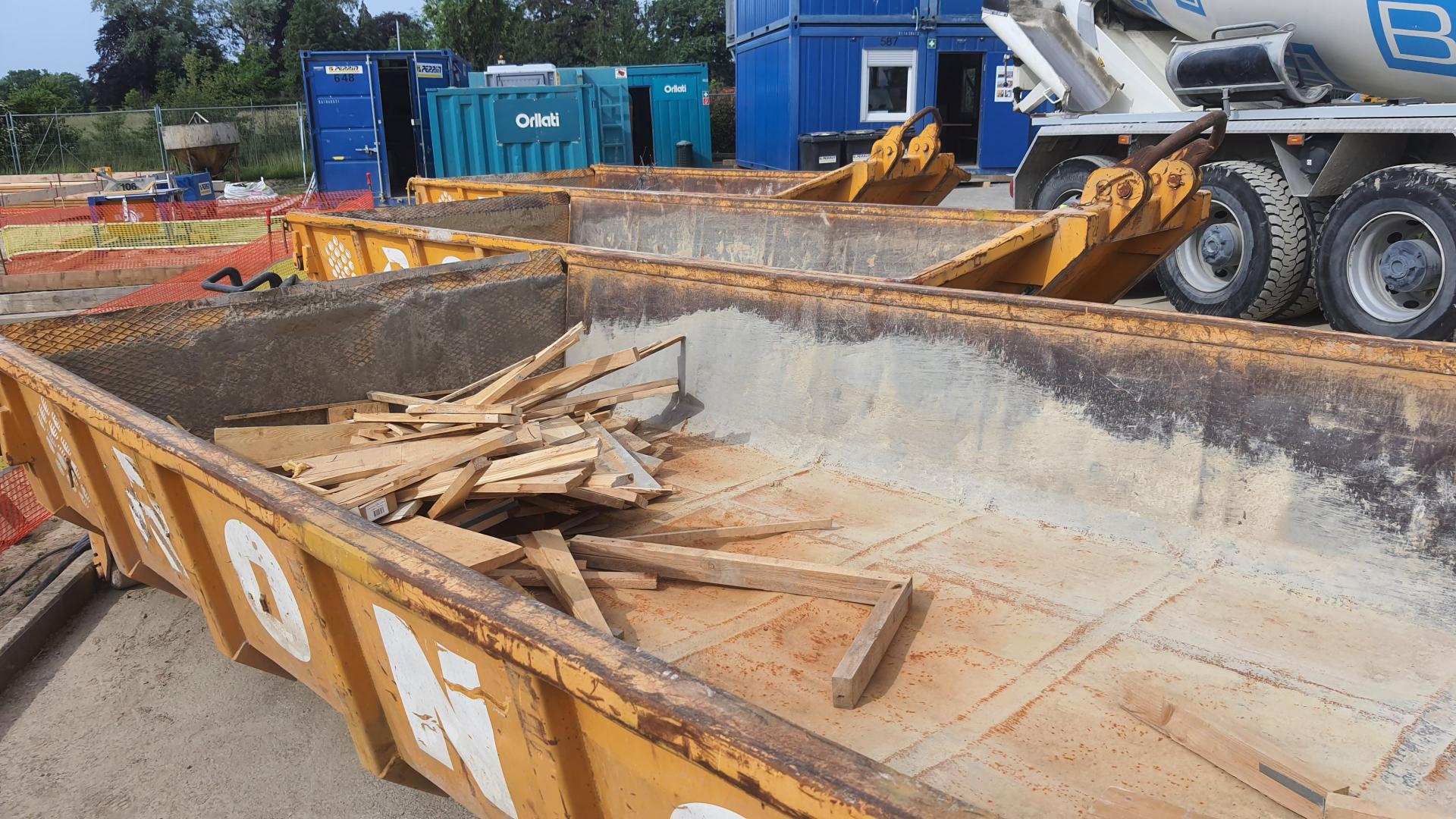 Zone de tri des déchets de chantier
