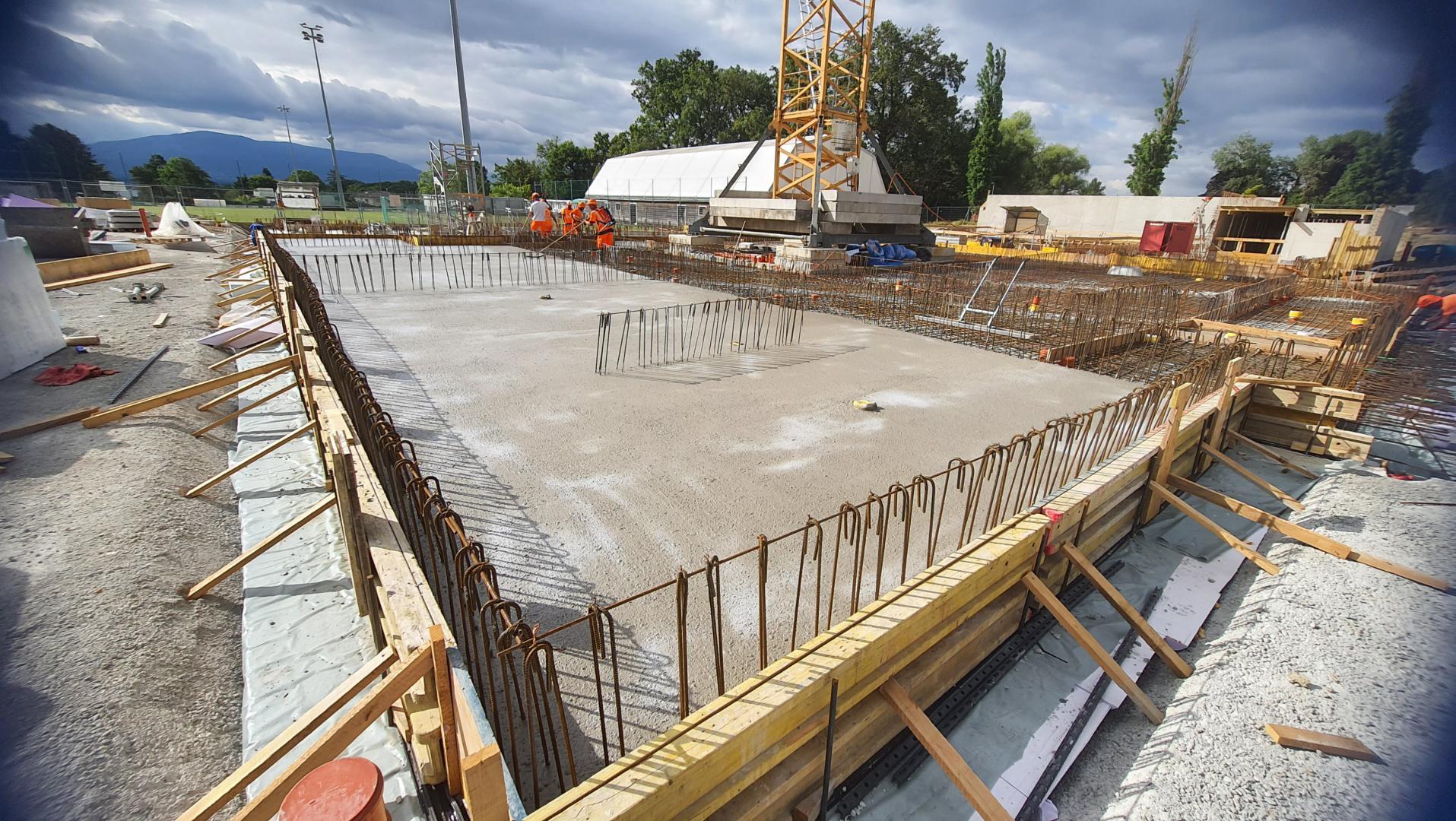 Bétonnage radier locaux vestiaires (c) G. Tirvaudey