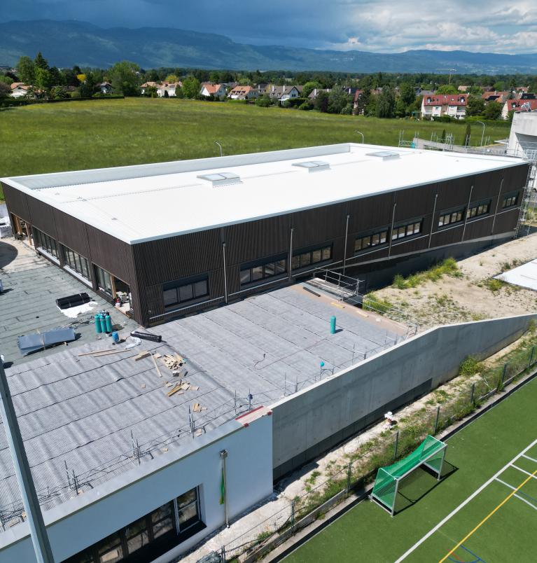 Piscine-patinoire juin 2025