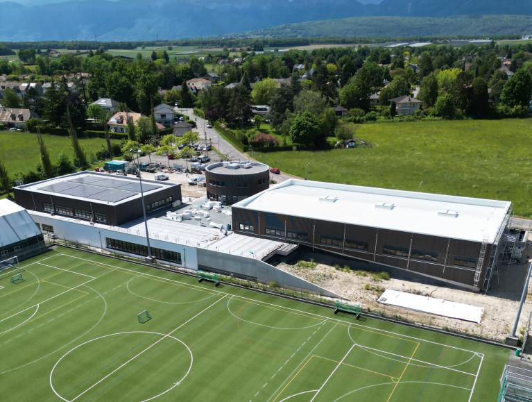 Piscine-patinoire juin 2025